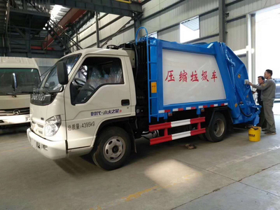 福田小卡之星2壓縮式垃圾車 4方藍牌，高效環衛的靈敏之選