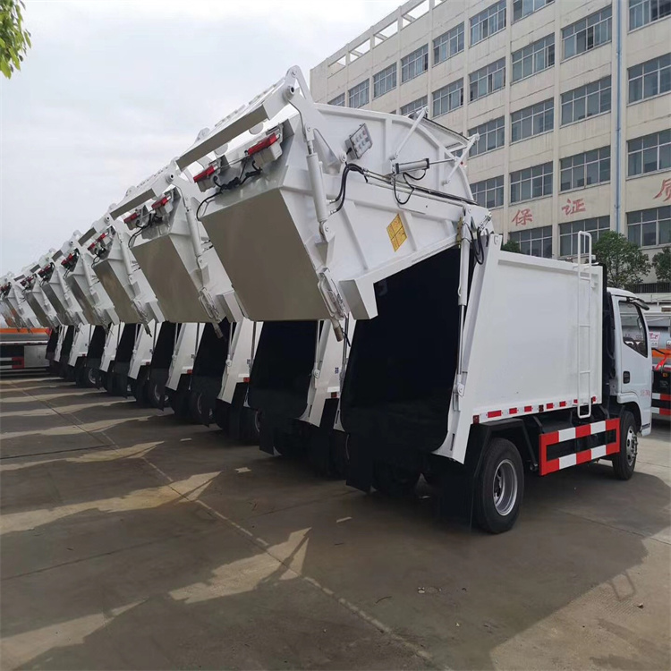 環(huán)衛(wèi)壓縮垃圾車 城市高效清運(yùn)的綠色利器
